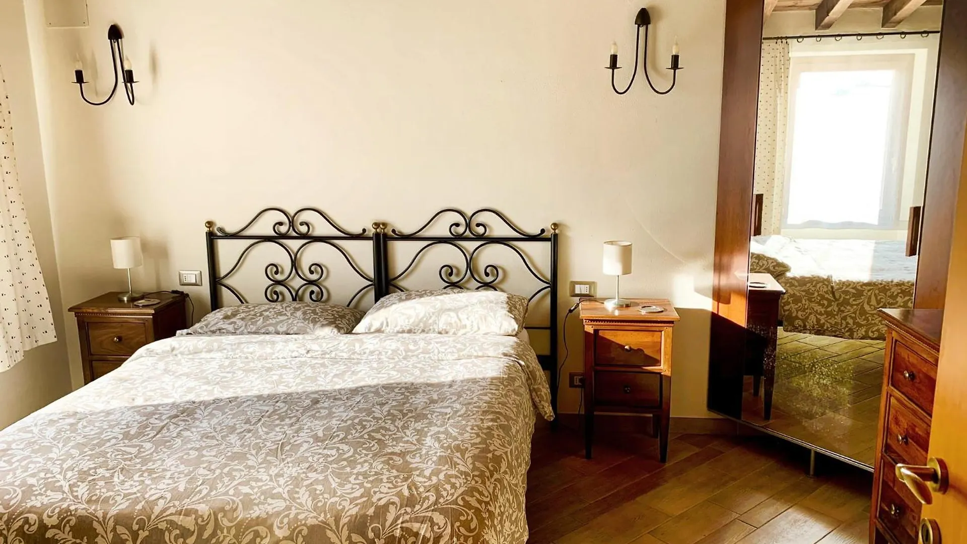 Farm stay Agriturismo Cervano Villa Toscolano Maderno Italy