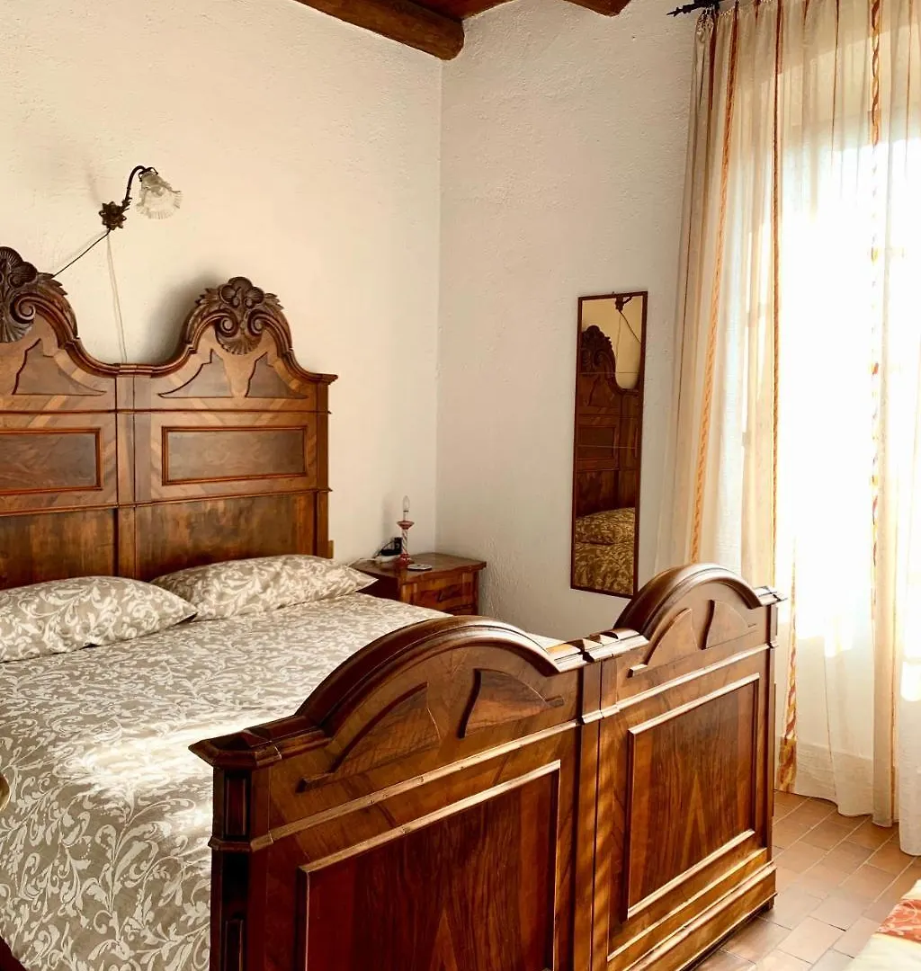 Farm stay Agriturismo Cervano Villa Toscolano Maderno Italy